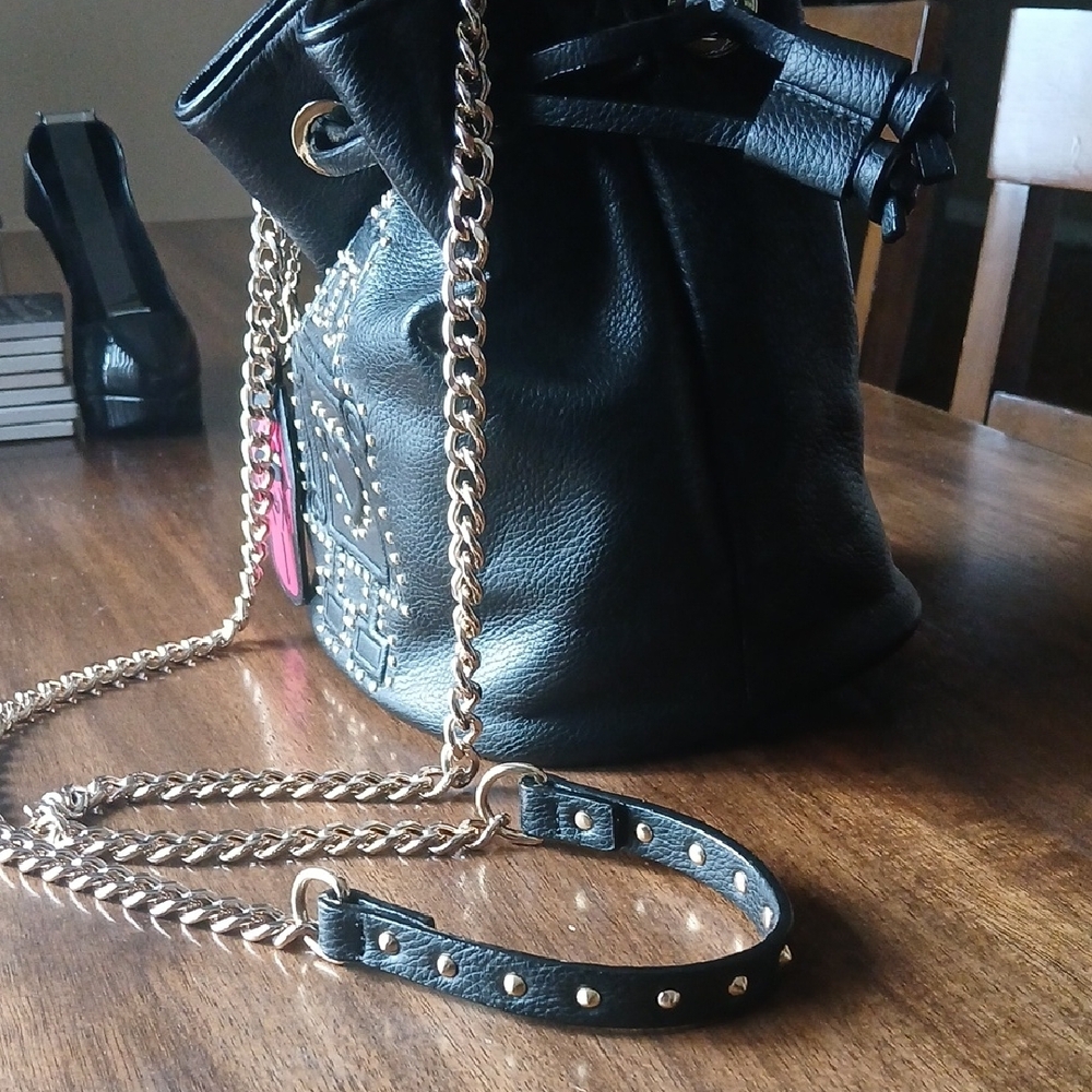 Betsey Johnson Black Studded Robot Drawstring Crossbody Bag 🤖🌹 - Picture 7 of 9